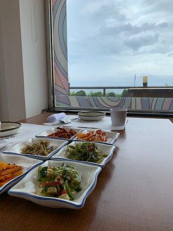 Nam Ddo Rija Yeon Mountain Sliced Raw Fish